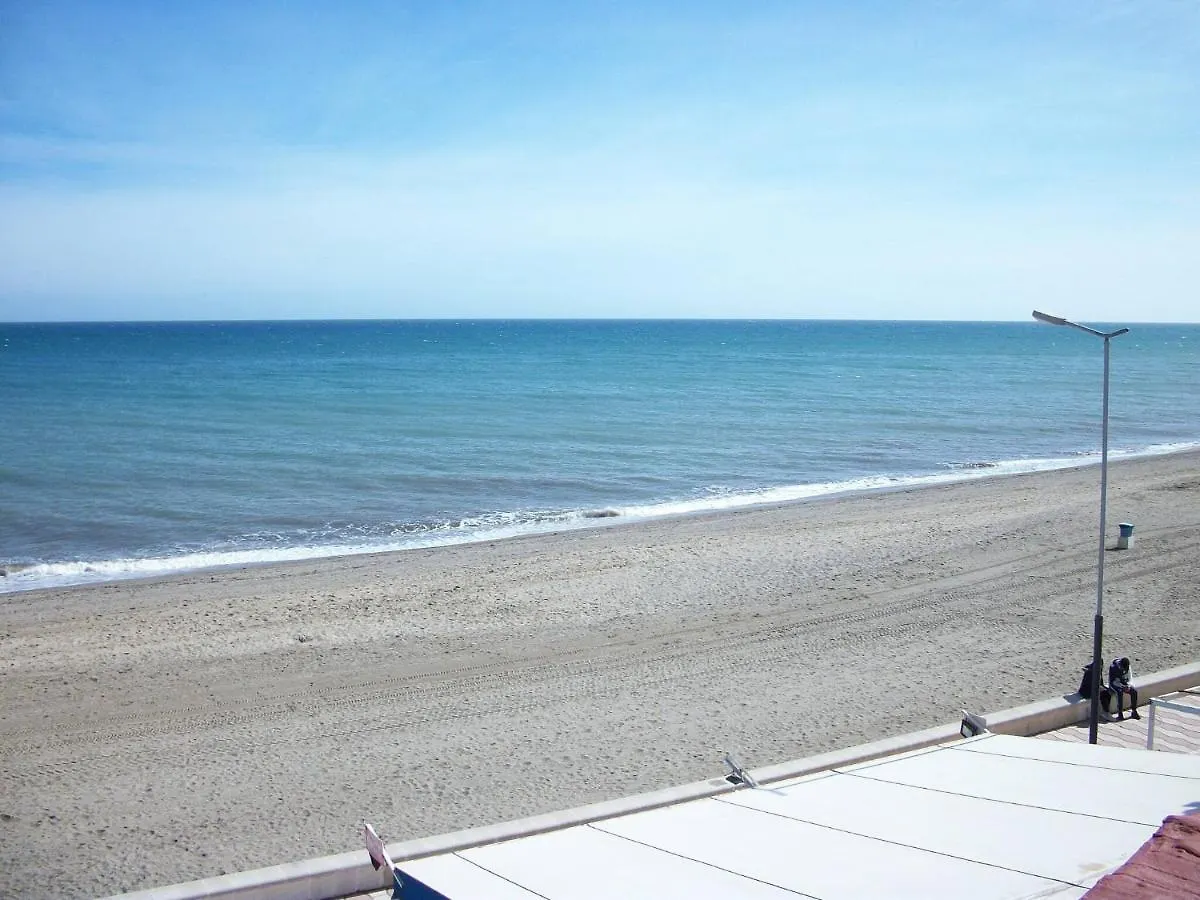 1 Bedroom Penthouse On Front Line Of The Beach Roquetas de Mar Apartment